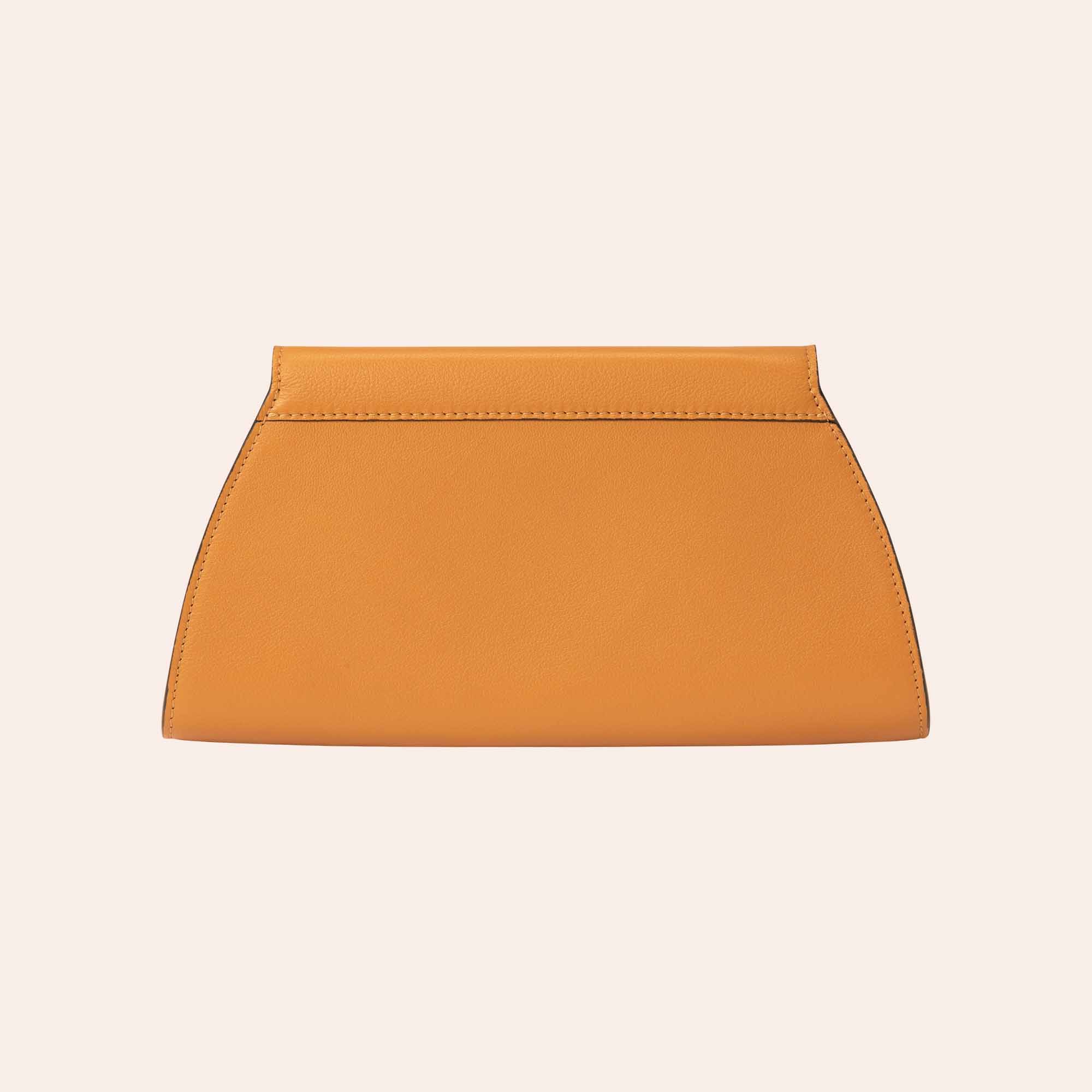 Wallet with chain Oprah Woman Clutch Bag Bags de Luxe Alis Mita 3 GOLT